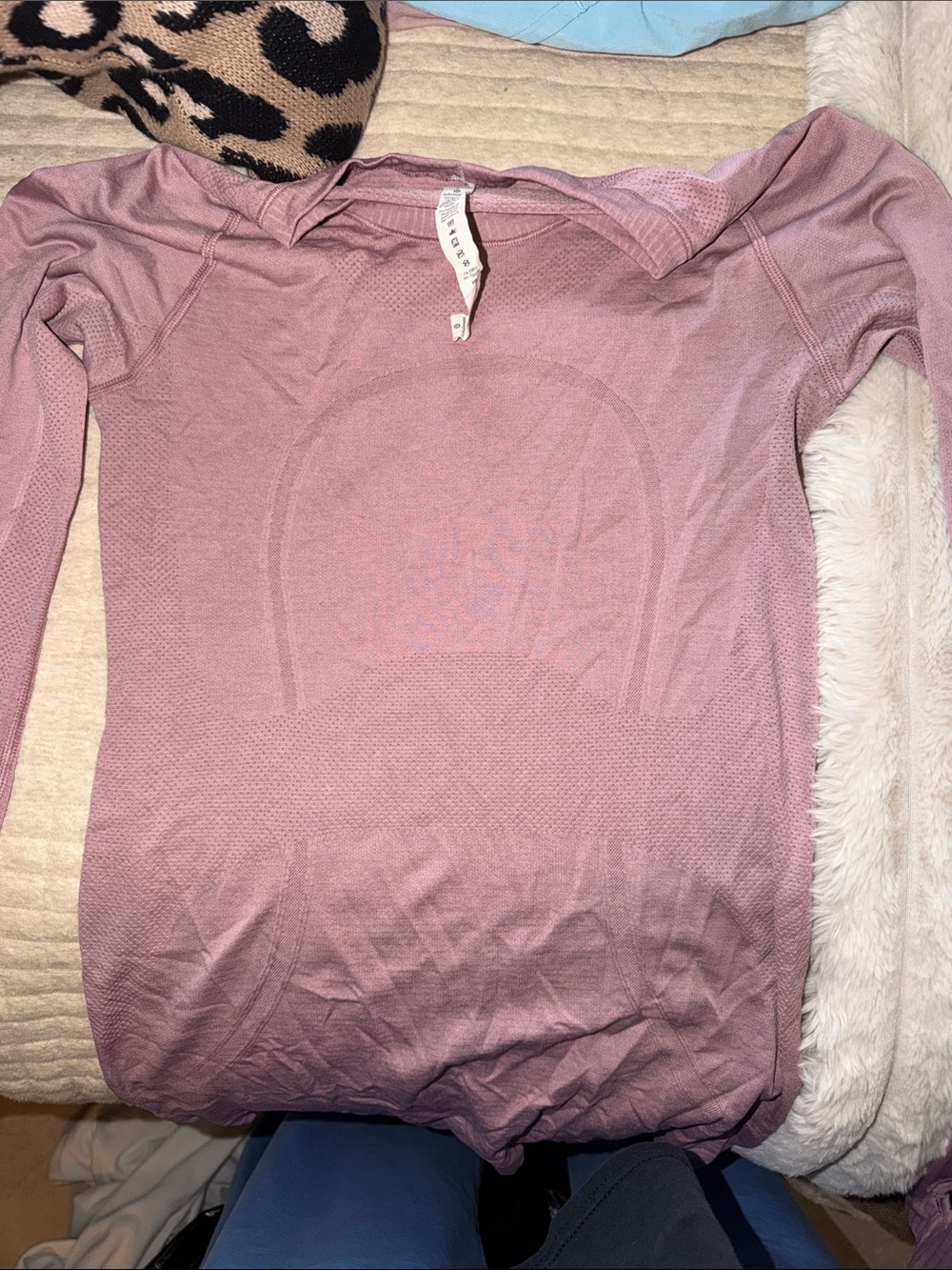 Lululemon Women’s Long Sleeve Seamless Top - Dusty Rose